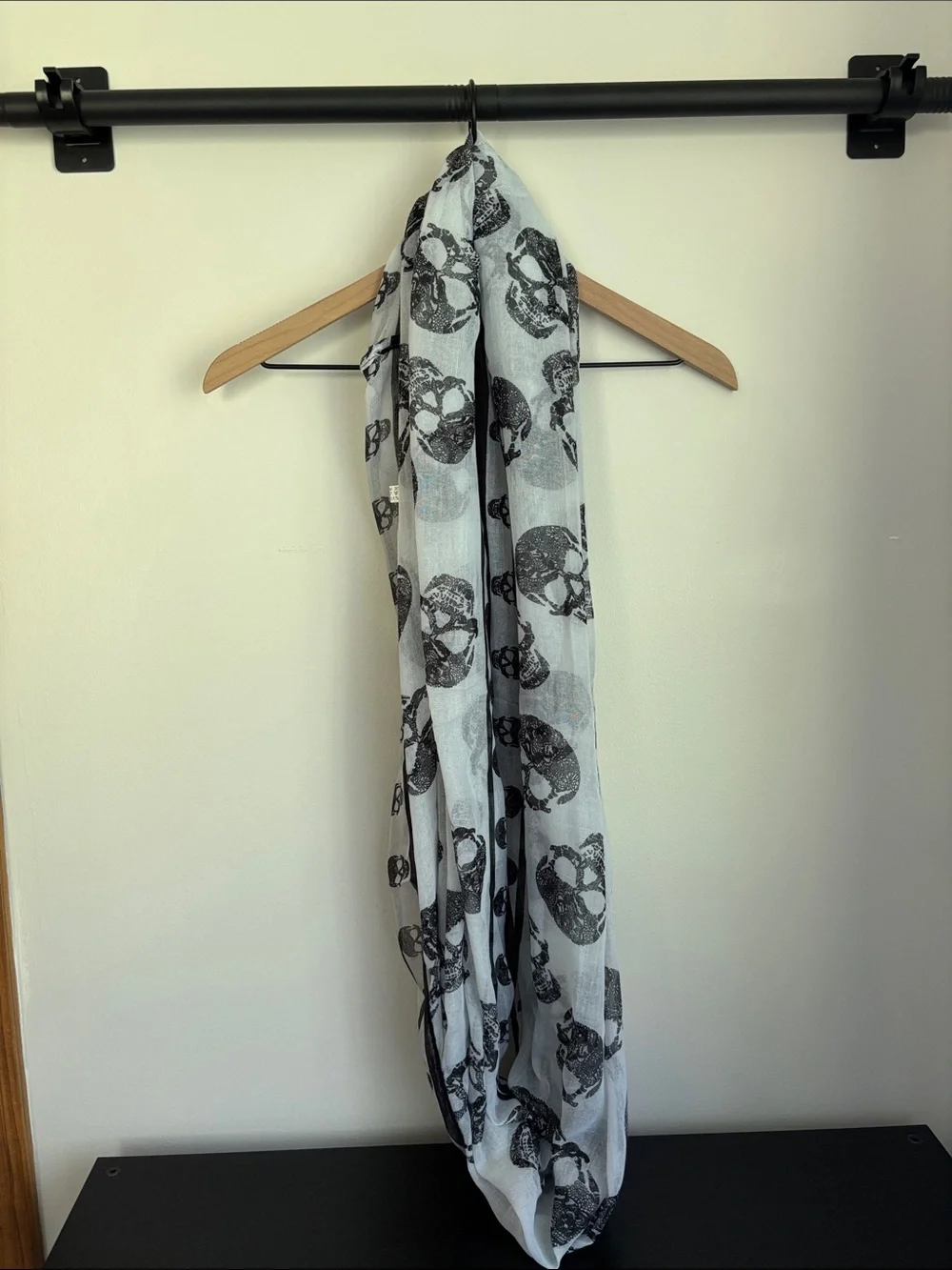 Lightweight Skull Print Infinity Scarf WHITE BLACK GREY HALLOWEEN